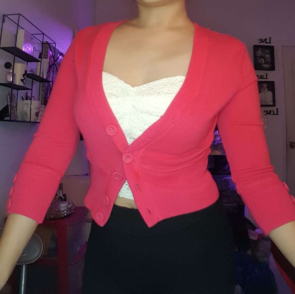 Pink crop Sweater cardigan Size Small